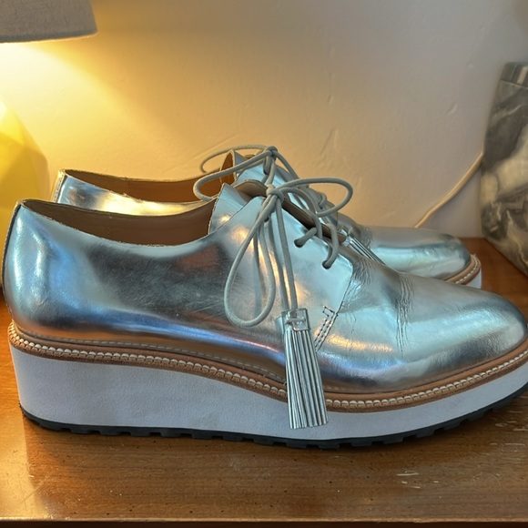 🤍 LOEFFLER RANDALL silver Oxfords 🤍 - Picture 5 of 14